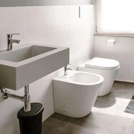 Borgo Cavour 3 * Fano